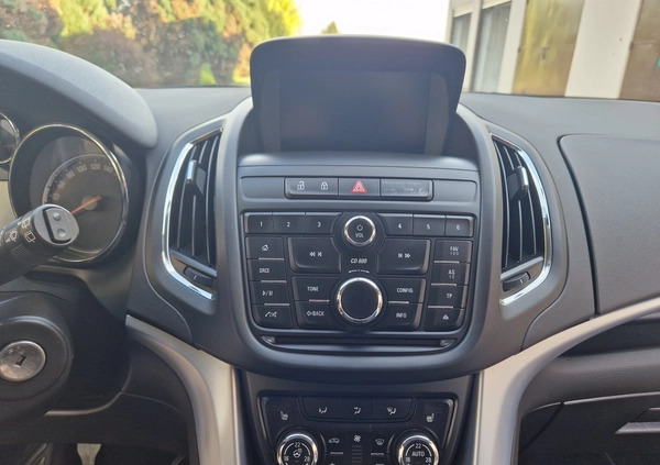 Opel Zafira cena 32900 przebieg: 221289, rok produkcji 2014 z Witnica małe 562
